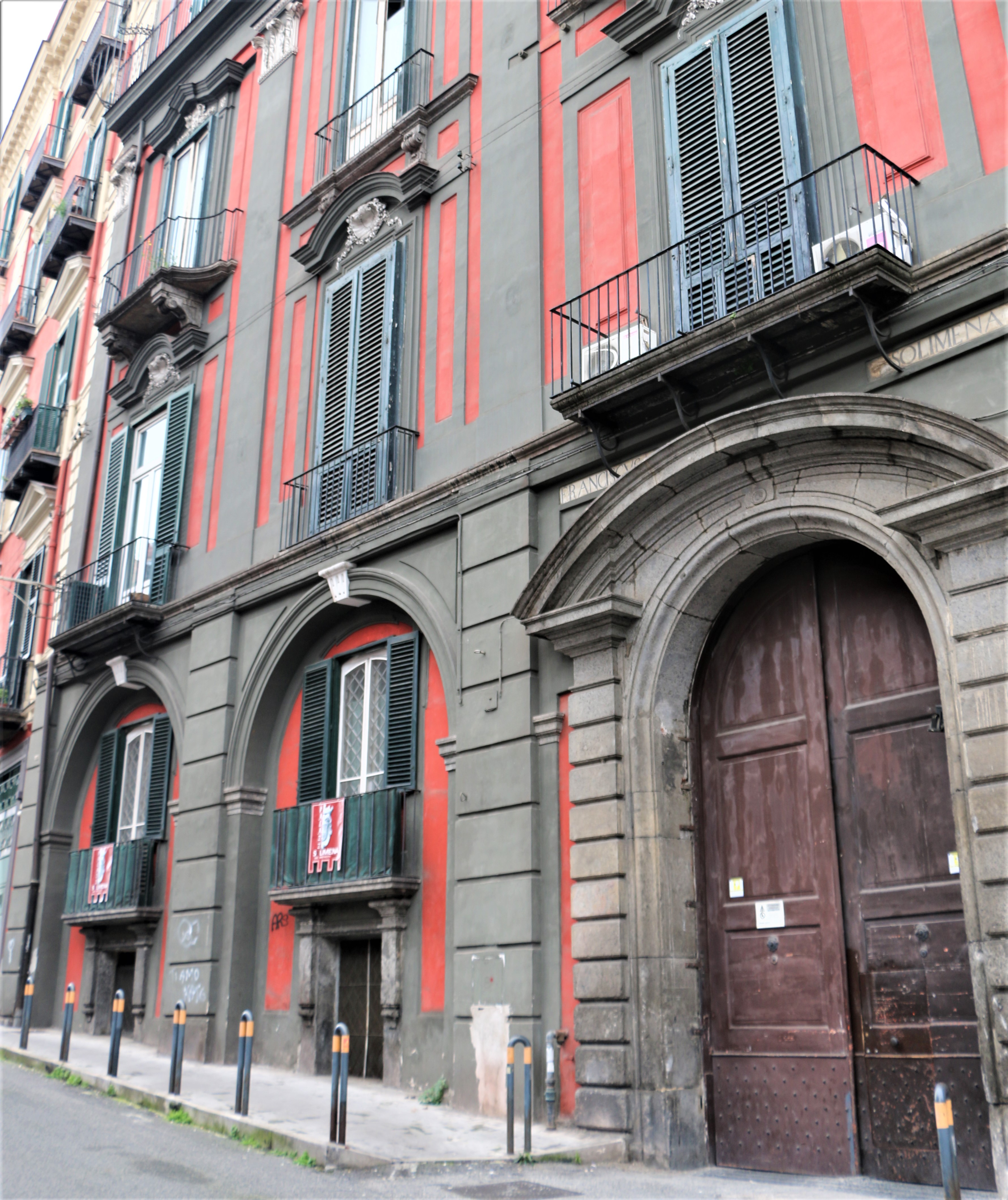 Facciata del Palazzo Solimena